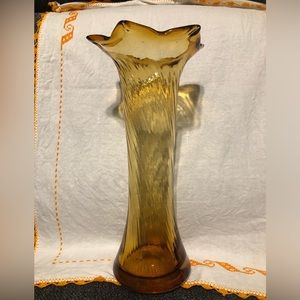 Vintage Amber Art Glass Vase Swirl Pattern with flower petal mouth